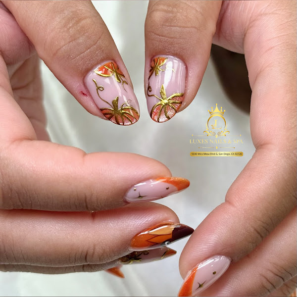 Luxe Nails & Spa 3