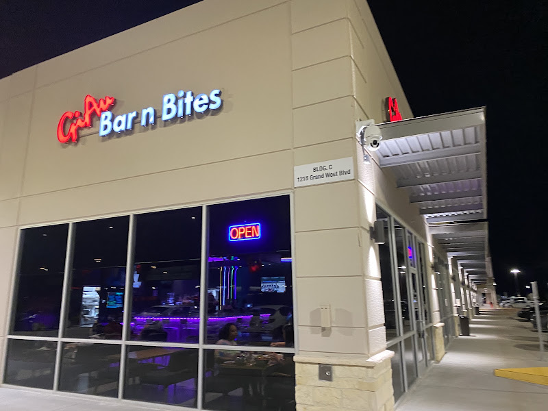 Giau bar n bites