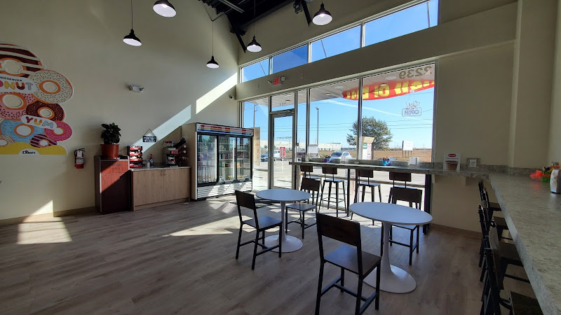 Bakery Donuts at 2239 N Mason Rd