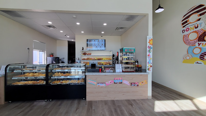Bakery Donuts at 2239 N Mason Rd 3
