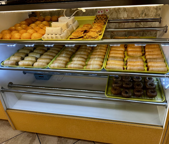 De Bakery Donuts 4