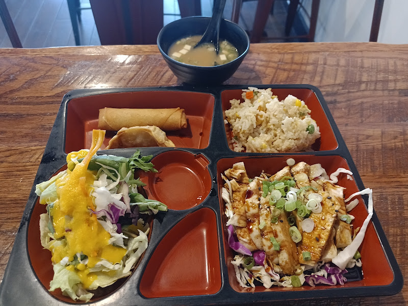 Penguin 64 Ramen Sushi & Boba Cafe’ | Cinco Ranch 4