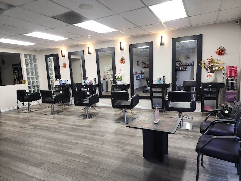 Jessica's Hair & Nails Salon