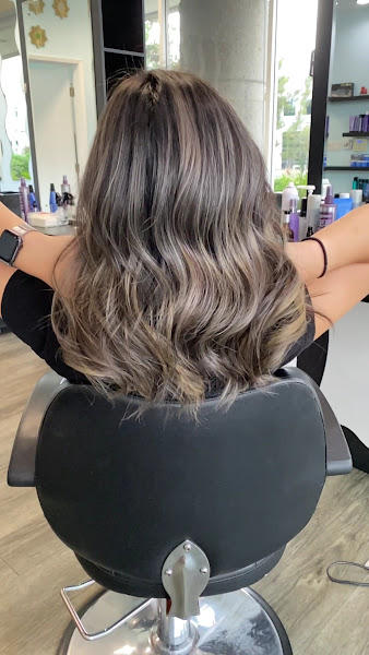 Jessica's Hair & Nails Salon 2