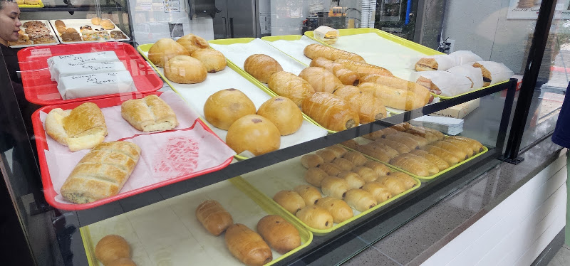 Doughman Donuts & More 5