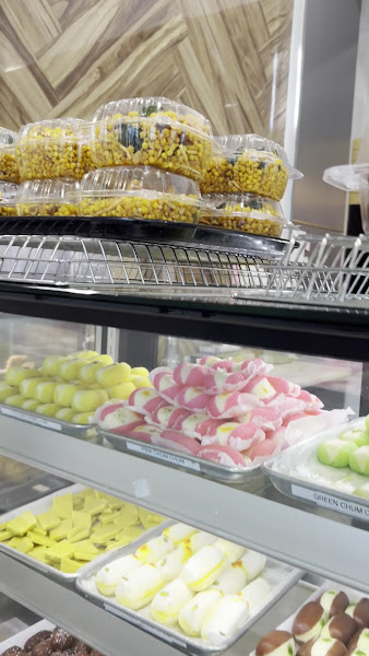 Triveni Supermarket 2