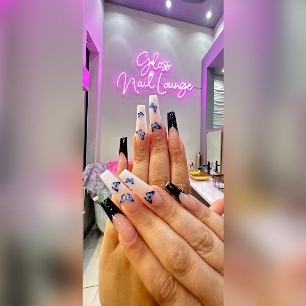 Gloss Nail Lounge