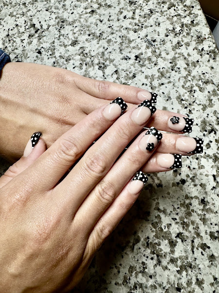 CR Nails Design 4