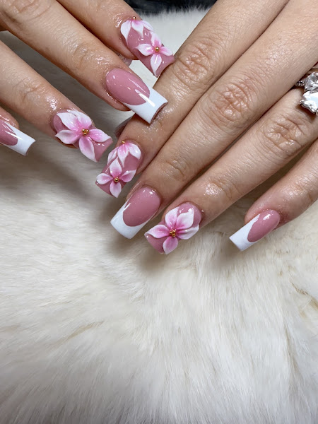 Legend Nails 4