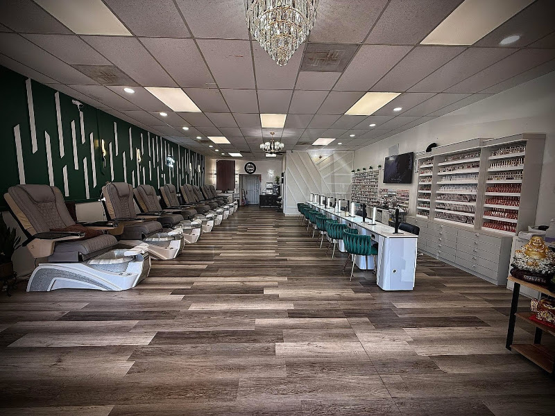 LUXX Nails Katy | Builder Gel | T.A.P Gel | Gel X | Nail Art | Acrylic Nails | Best Nail Salon in Katy 1
