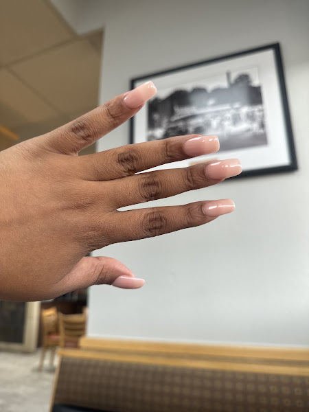 Lee Nails 3