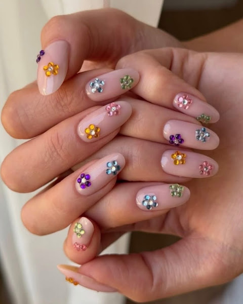 Polished Nails Studio 1