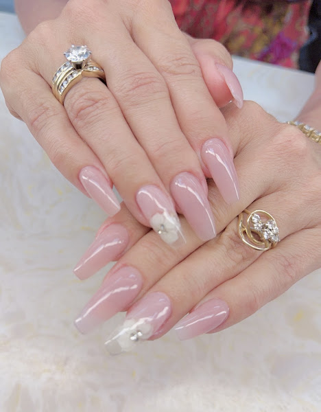 T & J Nails 3