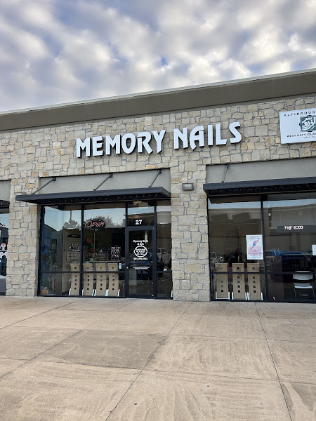 Memory Nails & Spa 2