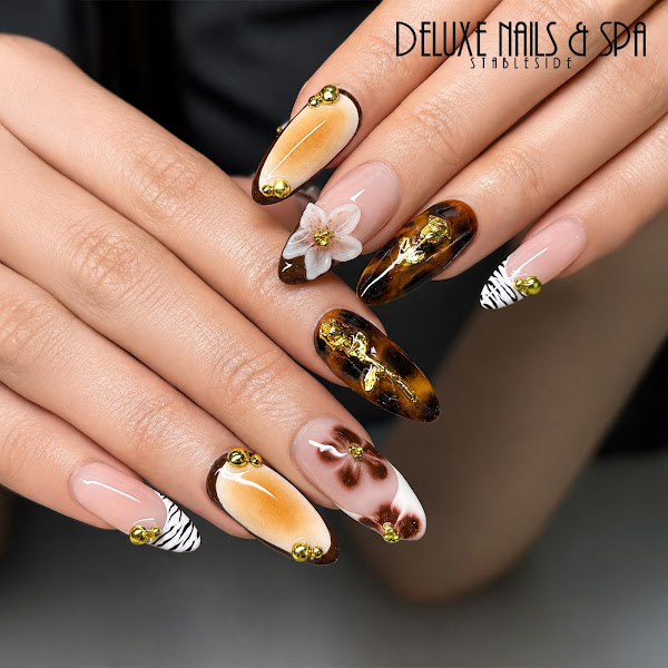 Deluxe Nails and Spa Stableside 3