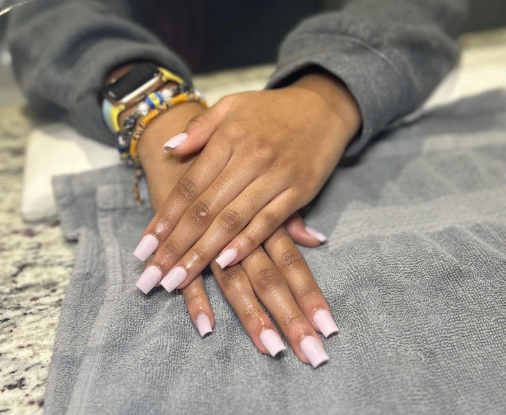DaVinci Nails & Spa 2