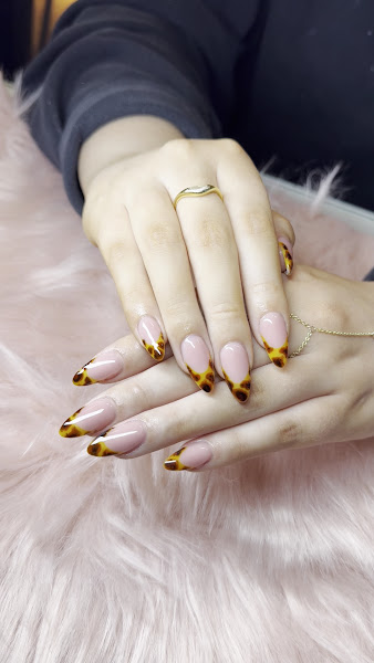 Grand Posh Nails 2