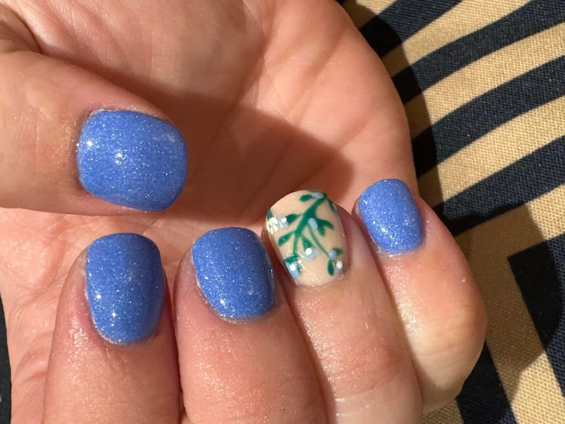 Half Moon Nails & Spa 3