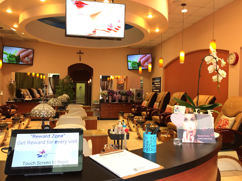 Serenity Nails & Spa 3