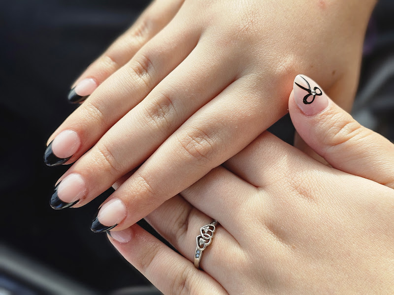 Kim Nails 3
