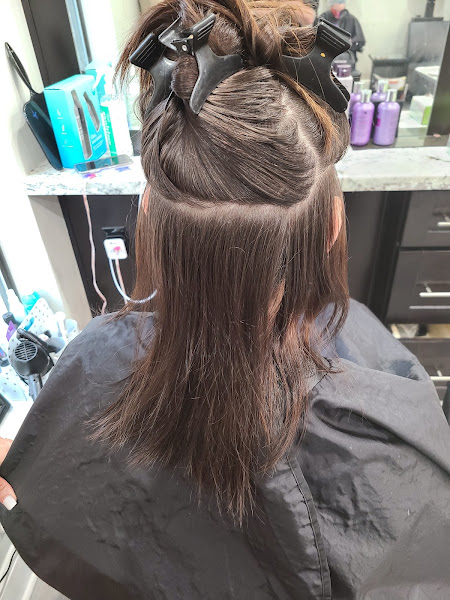 Salon Victoria Makeup And Hair Lounge 2