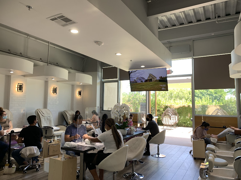 Carmel Valley Nail Lounge 1