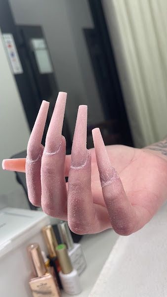 Everyday Nails Studio 2