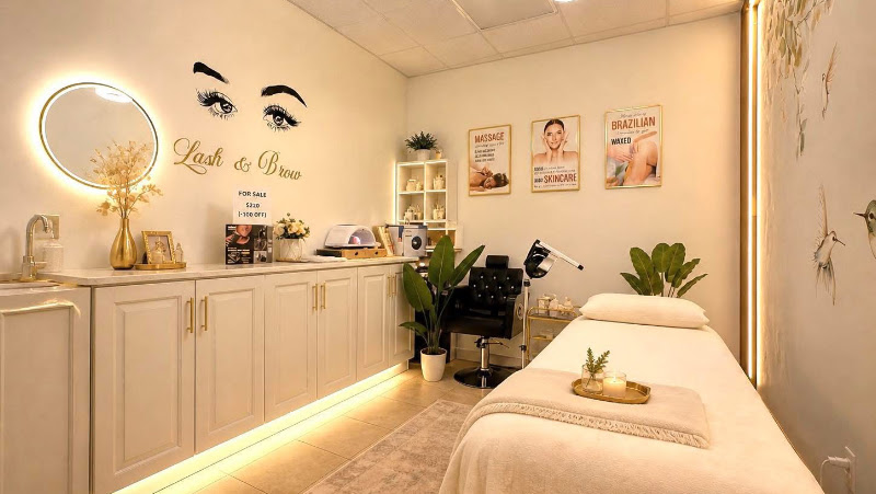 Queenie Beauty & Spa LASHES - WAX - FACIALS - MASSAGE 1