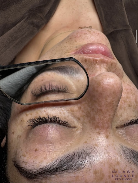 The Lash Lounge 3