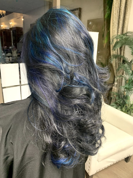 Jade Salon 4