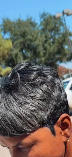 D'Niques Hair Resort 4