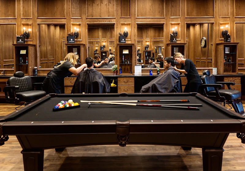 Boardroom Salon For Men - Katy 5