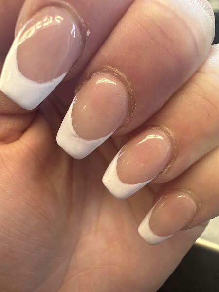 Happy Nails & Spa 2