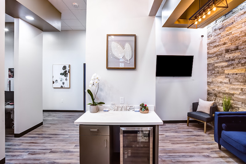 Peek Dentistry 3