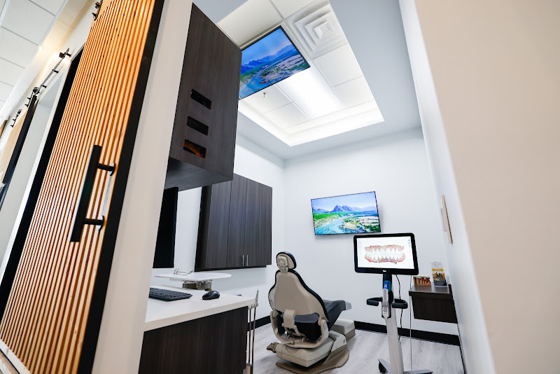Simply Smile Dental Studio 3