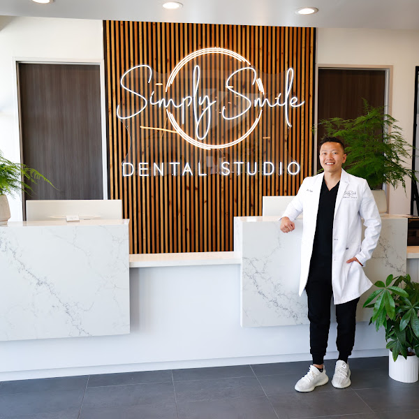 Simply Smile Dental Studio 5