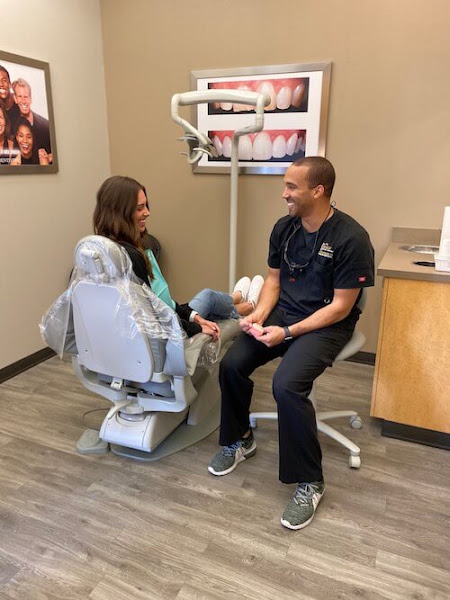 Sealy Dental Center in Katy 2