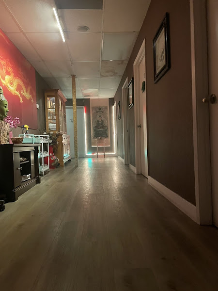 Asian Twins Foot Massage Center 4