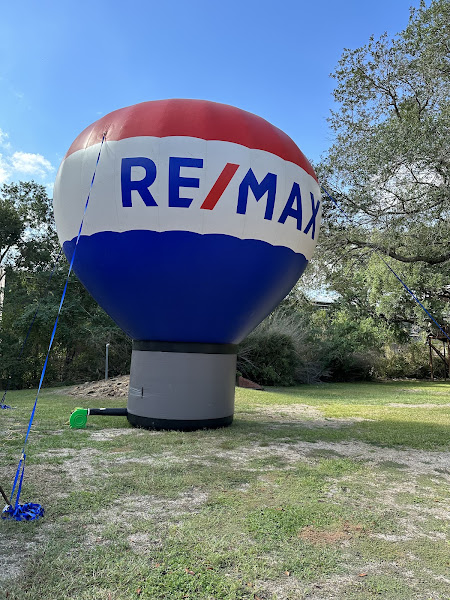 RE/MAX Signature - Katy 5