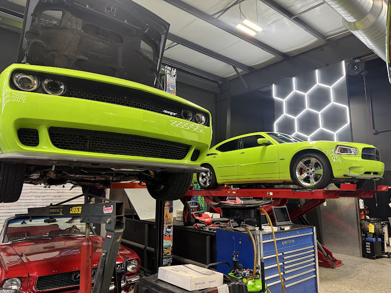 Auto Motive 3