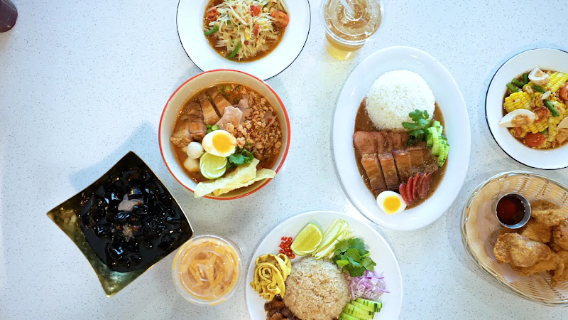 Mun Gai Thai Street Food 3
