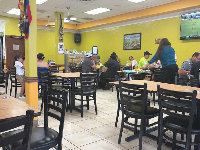 El Portal Cafe 5