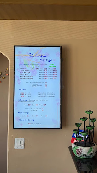 Sakura Massage 4
