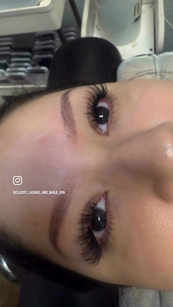CLASSY LASHES & NAILS SPA 3