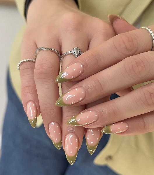 CLASSY LASHES & NAILS SPA 4