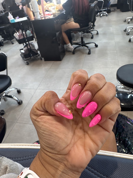 NINI NAIL BAR | Farmers Branch 5