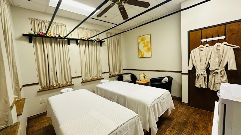 Castle Hills Thai Massage & Spa 3