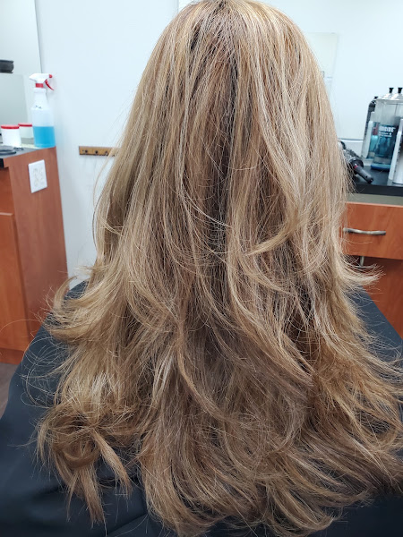 Cnt Hair Salon 3