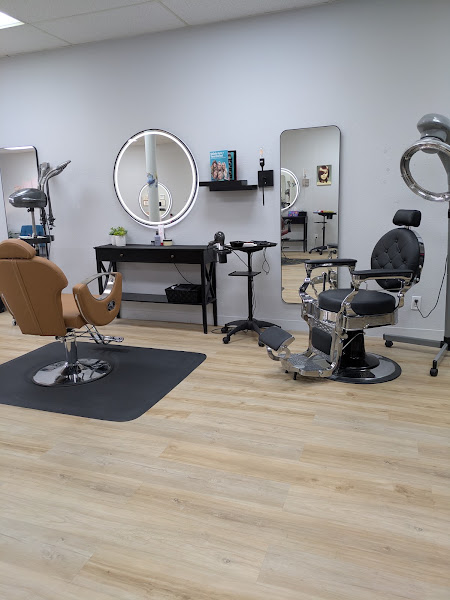 Viki hair & beauty 3