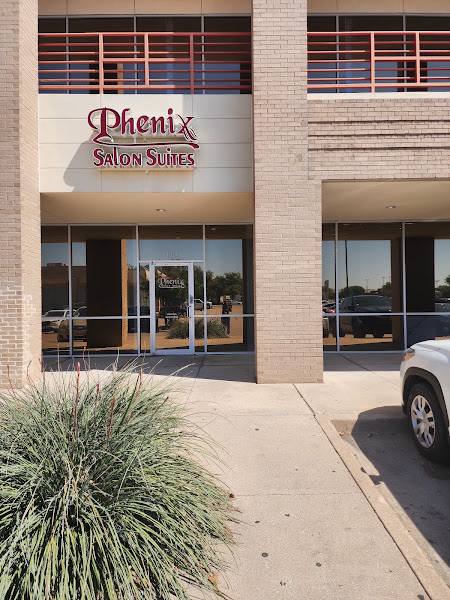 Phenix Salon Suites Carrollton 2
